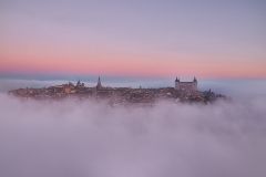 Toledo-niebla