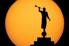 silueta sol moroni