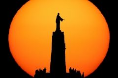 silueta sol Cristo cerro de los angeles getafe