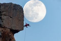 silueta fullmoon luna llena bailarina escalador