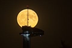 salida fullmoon Luna llena Faro Moncloa Madrid