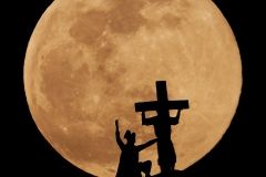 Siluetas Luna llena fullmoon Brian Semana Santa